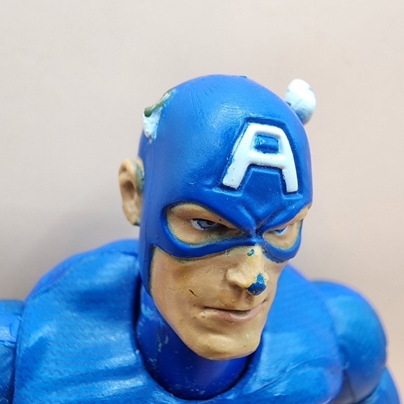 2002 Marvel Legends Captain America Figure Toybiz 6 Inch - Picture 2 of 5